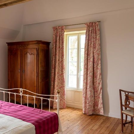 Chambres D'Hotes Chateau De Saint Etienne Du Bois Exterior photo