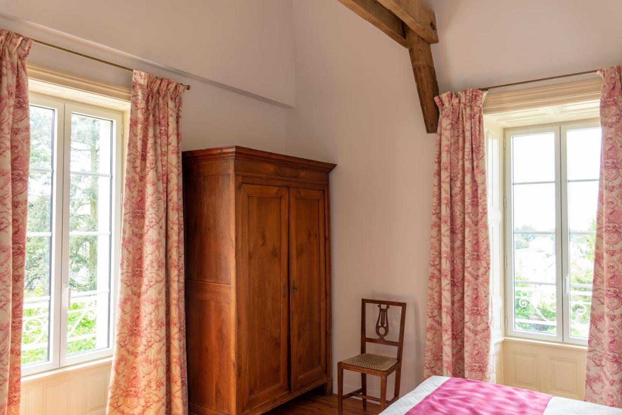 Chambres D'Hotes Chateau De Saint Etienne Du Bois Exterior photo